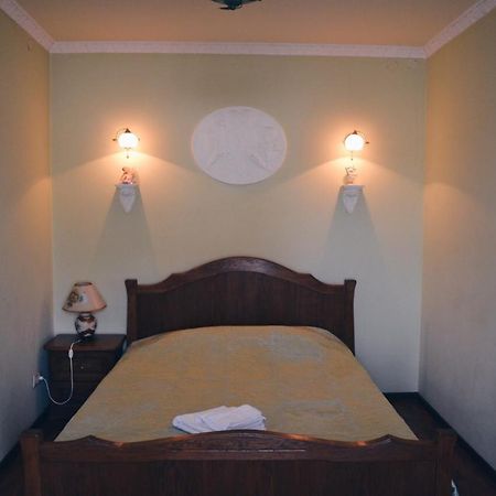 3-Room Apartments In Central City Львів Екстер'єр фото