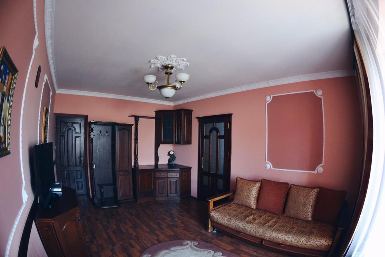 3-Room Apartments In Central City Львів Екстер'єр фото